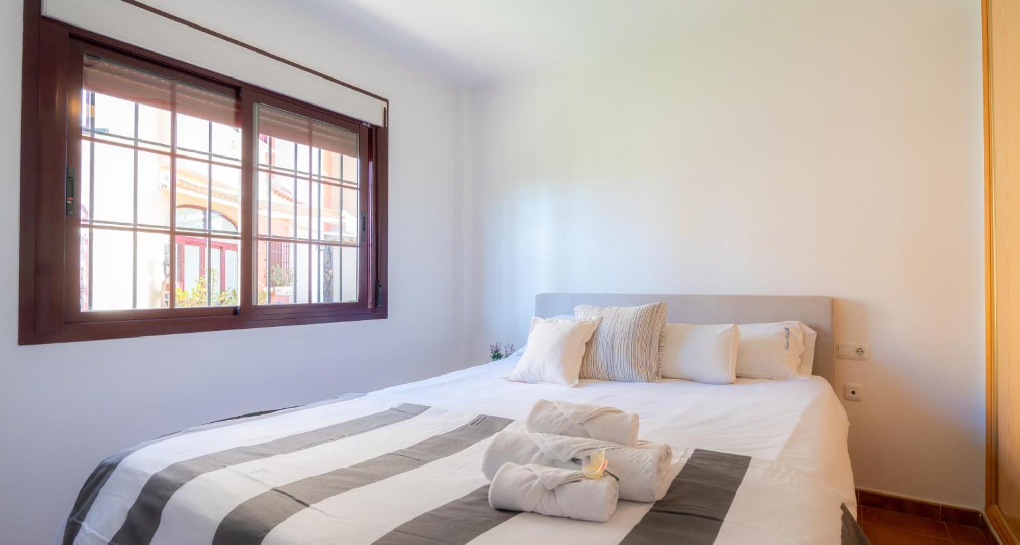 Club Salino Hideaway-Your Peaceful Retreat With Pool In Torrevieja Buitenkant foto