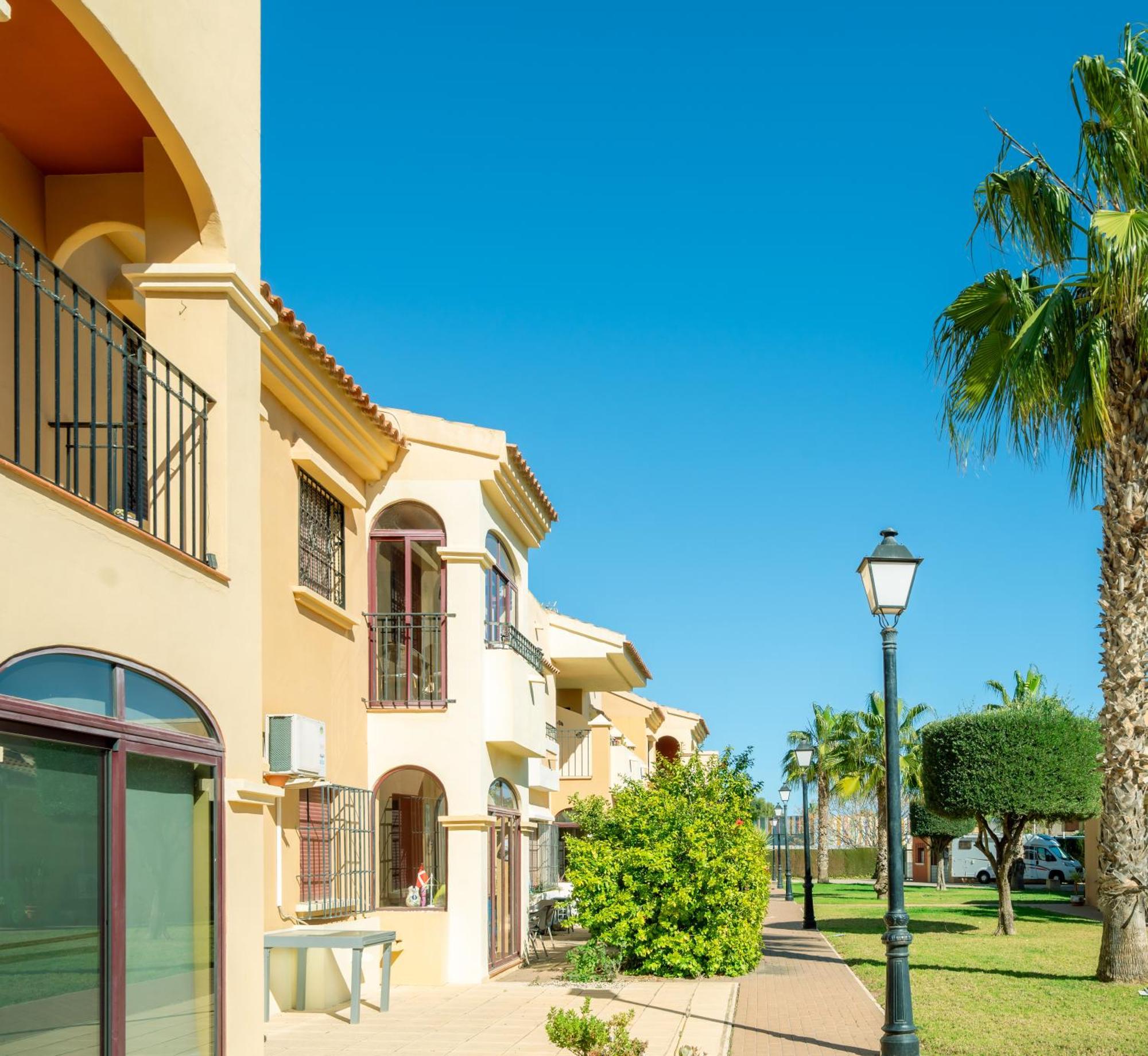 Club Salino Hideaway-Your Peaceful Retreat With Pool In Torrevieja Buitenkant foto