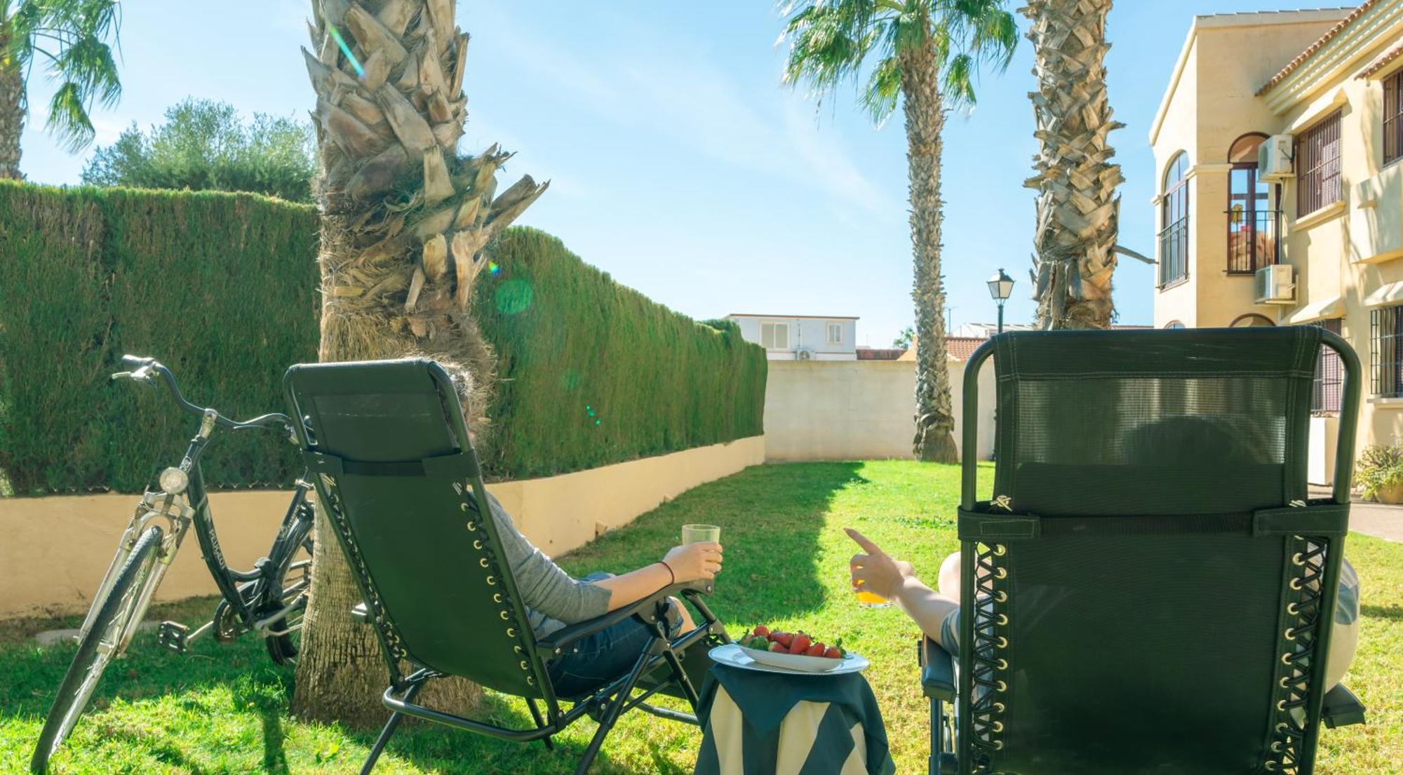 Club Salino Hideaway-Your Peaceful Retreat With Pool In Torrevieja Buitenkant foto